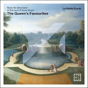 Queen favourites A527